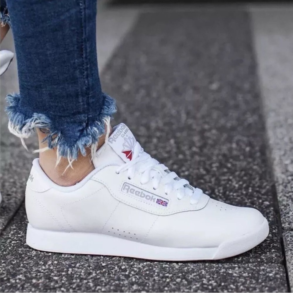 Reebok Classic Princess Trainer White Leather Trainers Sneakers Athletic Shoes - Picture 2 of 12